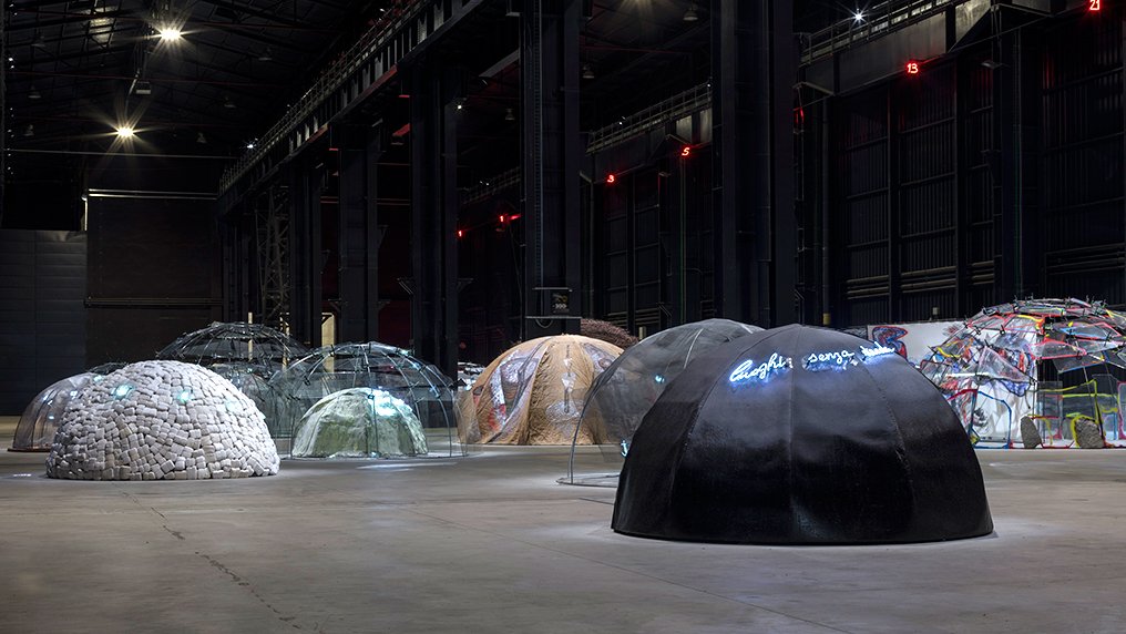 mario-merz-igloos-hangar-bicocca-designboom-fb